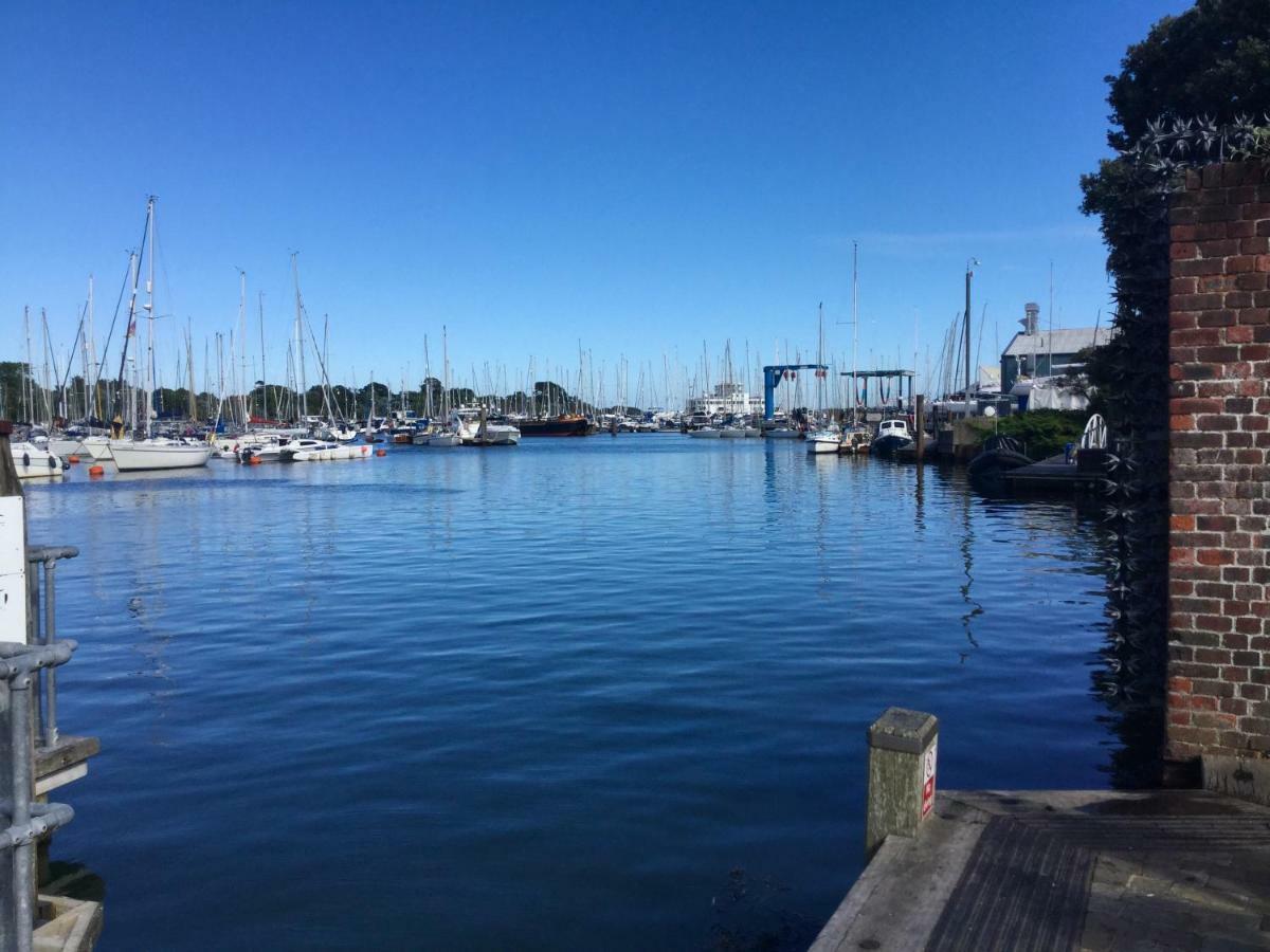 Bentleys Coast And Country B&B Lymington Ngoại thất bức ảnh